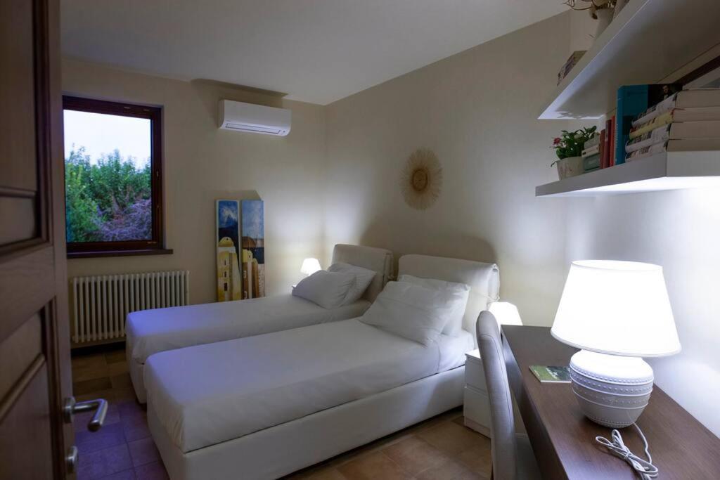 Spaziosa Villa Con Piscina E Giardino, Polignano A Mare Luaran gambar