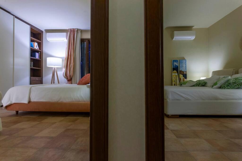 Spaziosa Villa Con Piscina E Giardino, Polignano A Mare Luaran gambar